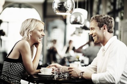 Online Dating - Best Places To Meet On A First Date