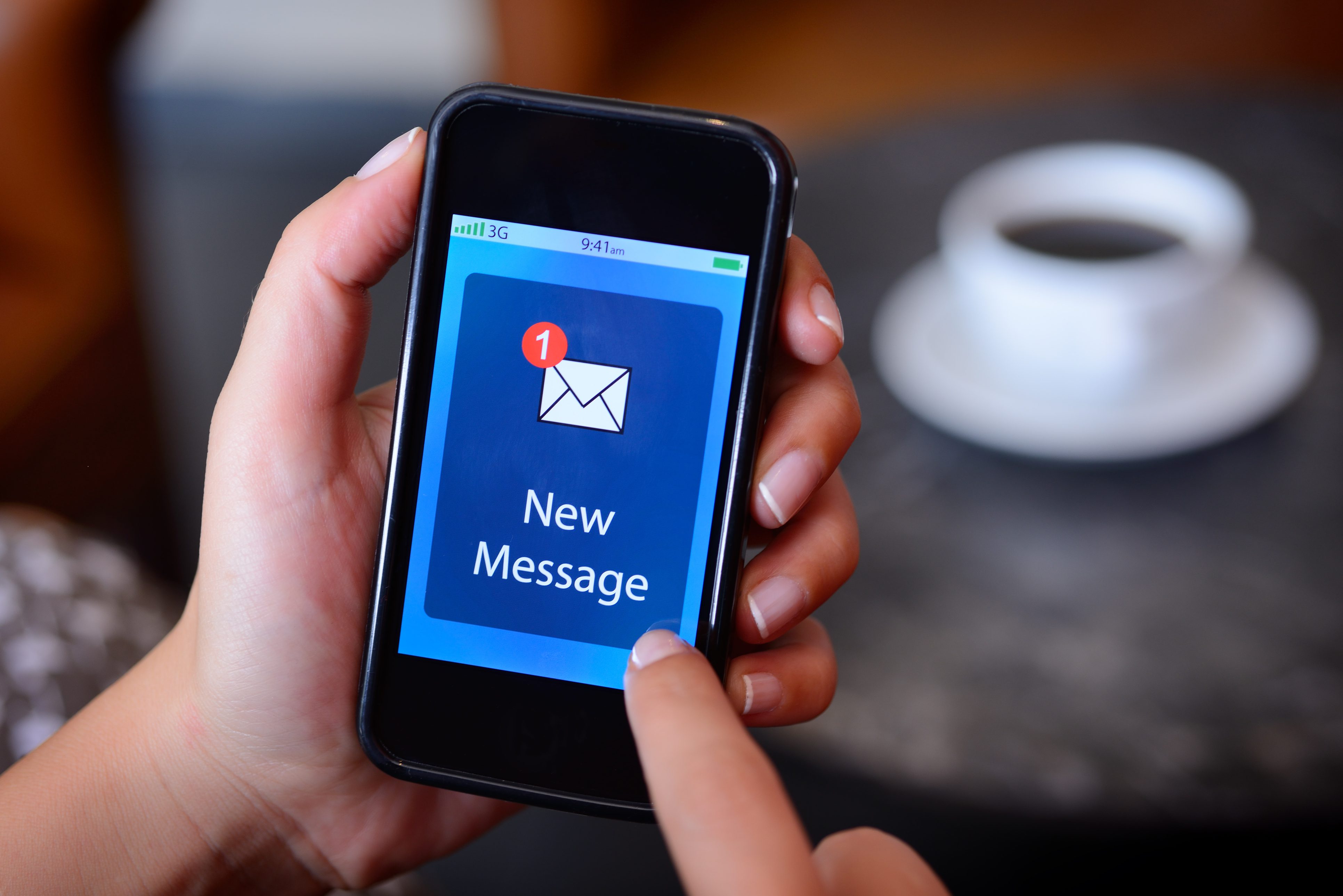 Online Dating: People Who Message First And Then Don't Reply?