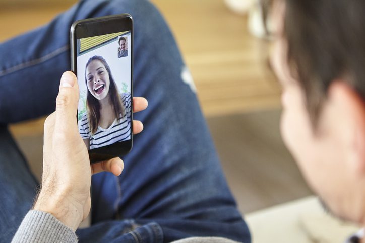 Online Dating: Should I Ask To FaceTime Before Our First Date?